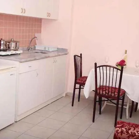 Bella Rose Hotel, Appart hôtel 3*