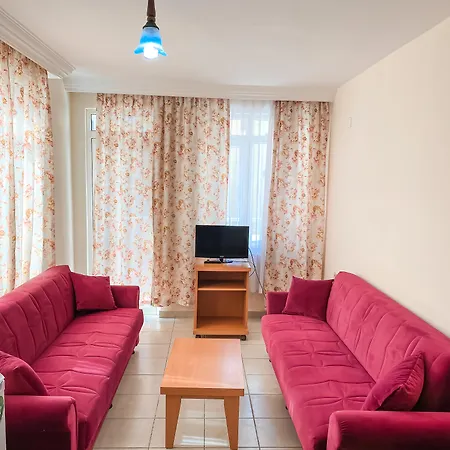 公寓式酒店 Bella Rose Hotel, 阿拉尼亚